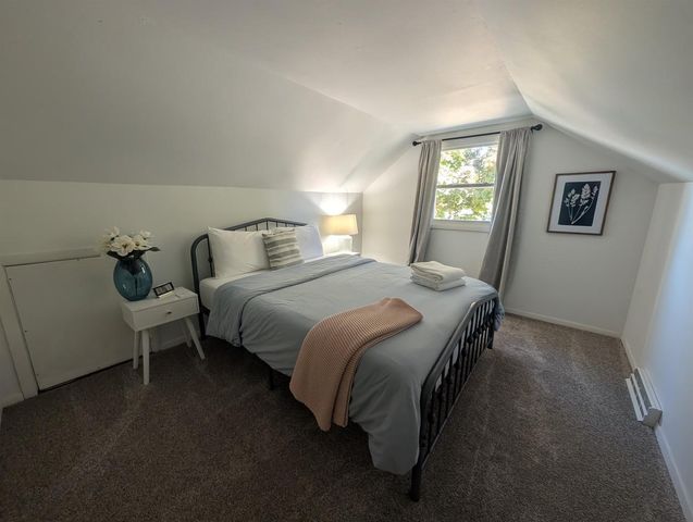 227 E WINNEBAGO STREET, Appleton, WI 54911