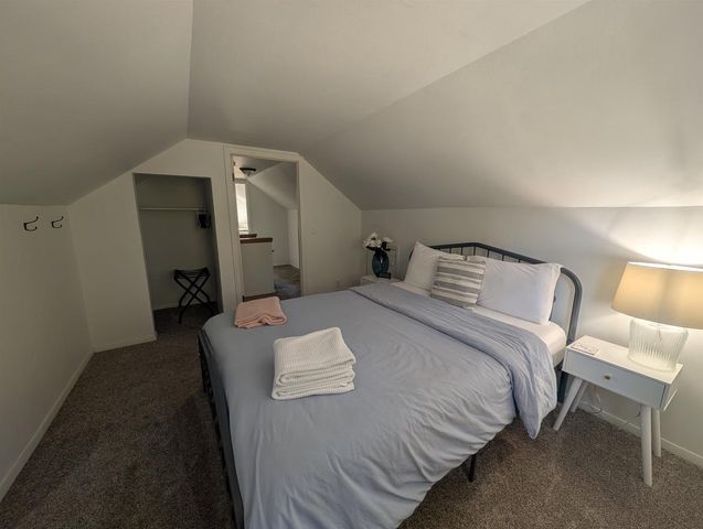 227 E WINNEBAGO STREET, Appleton, WI 54911