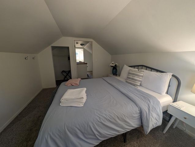 227 E WINNEBAGO STREET, Appleton, WI 54911