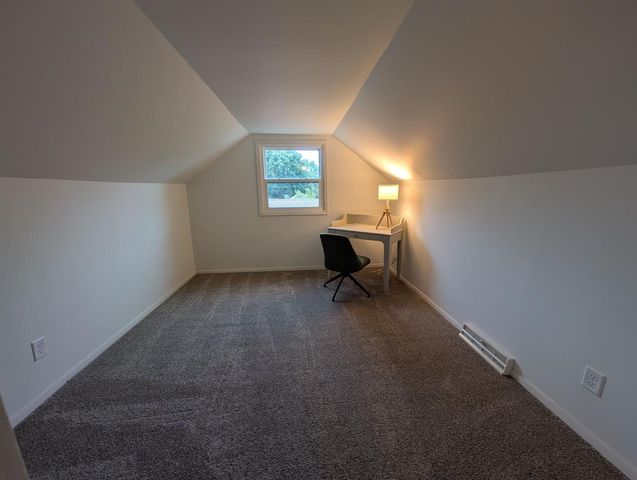 227 E WINNEBAGO STREET, Appleton, WI 54911