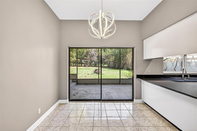 305 BANNOCKBURN AVENUE, Temple Terrace, FL 33617