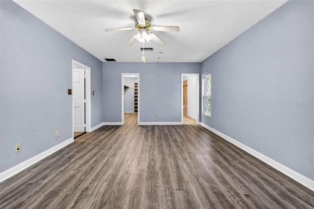 305 BANNOCKBURN AVENUE, Temple Terrace, FL 33617