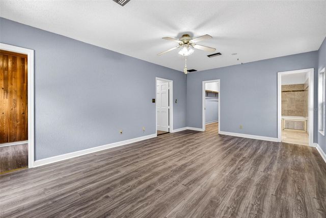 305 BANNOCKBURN AVENUE, Temple Terrace, FL 33617