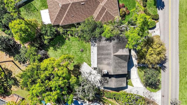 305 BANNOCKBURN AVENUE, Temple Terrace, FL 33617