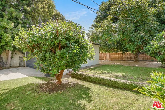 2128 Ashland Avenue, Santa Monica, CA 90405