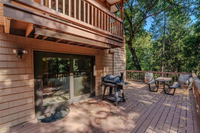 27054 Skyview Ct, Pioneer, CA 95666