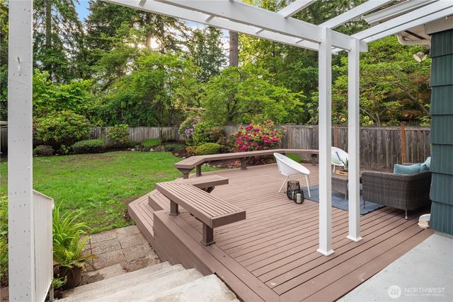 14655 22nd Avenue SW, Burien, WA 98166
