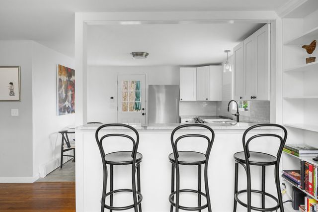 4332 Main Street, Barnstable, MA 02630