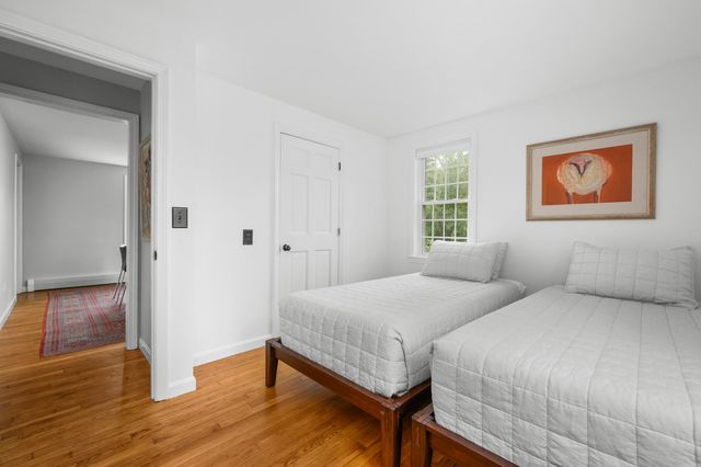 4332 Main Street, Barnstable, MA 02630