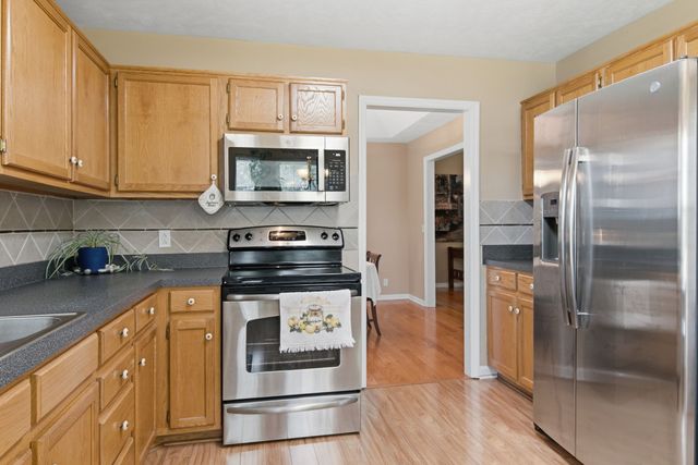 3512 Pinwheel Dr, Antioch, TN 37013