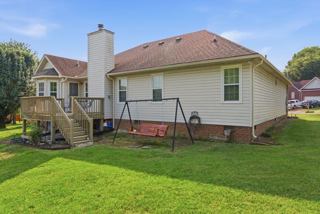 3512 Pinwheel Dr, Antioch, TN 37013