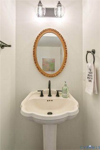 2130 Manakin Rd, Manakin Sabot, VA 23103