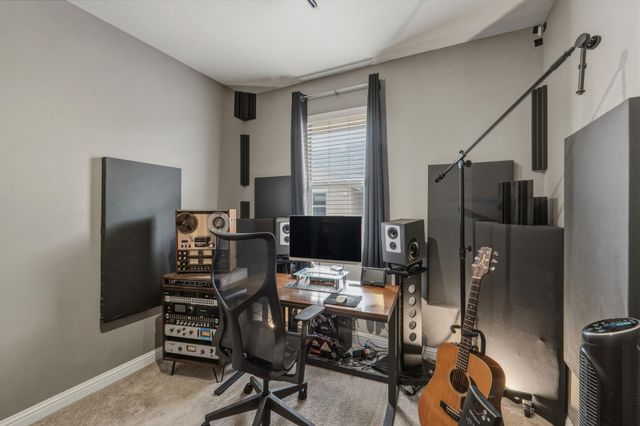 6814 E Riverside DR 34, Austin, TX 78741