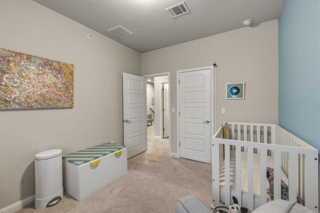 6814 E Riverside DR 34, Austin, TX 78741