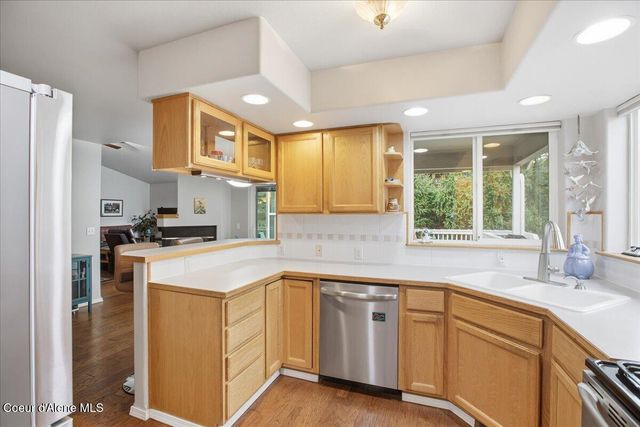 2744 N WHITE PINES DR, Coeur D'alene, ID 83815