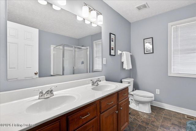 210 St Regis Dr, Shelbyville, KY 40065