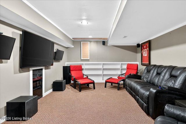 210 St Regis Dr, Shelbyville, KY 40065