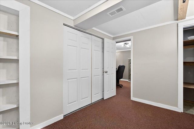 210 St Regis Dr, Shelbyville, KY 40065