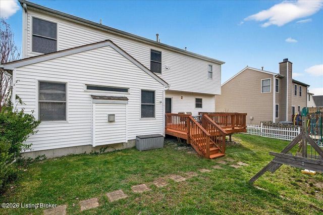 210 St Regis Dr, Shelbyville, KY 40065
