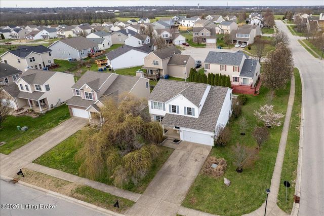 210 St Regis Dr, Shelbyville, KY 40065