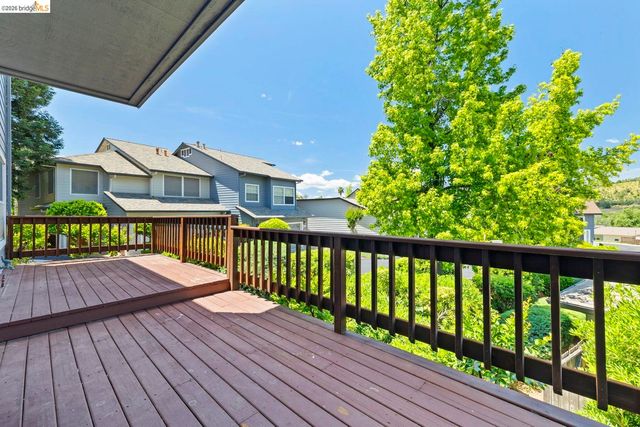 20616 Wayne CT, Sonora, CA 95370