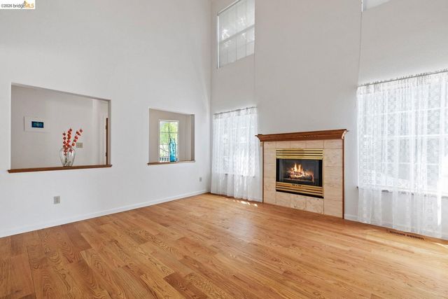 20616 Wayne CT, Sonora, CA 95370