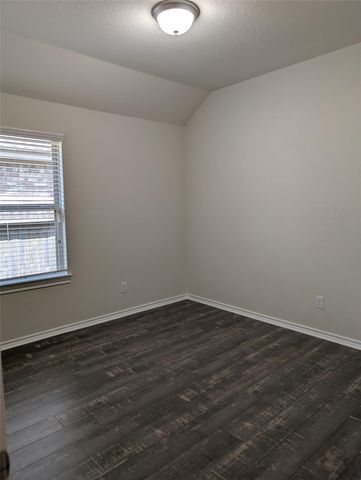 2331 Shoal Valley Lane, Richmond, TX 77469