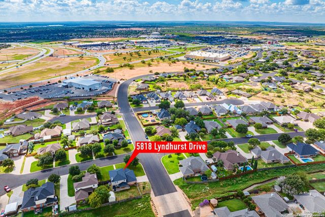 5818 Lyndhurst Drive, San Angelo, TX 76901