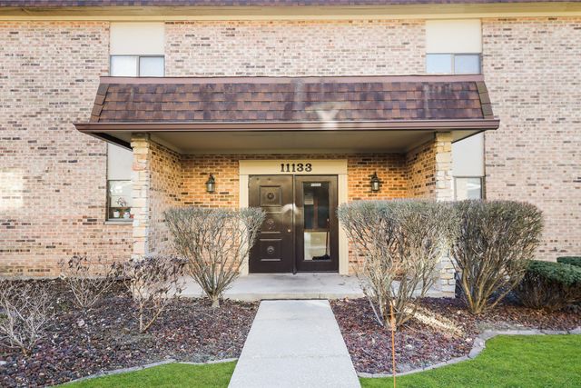 11133 East Road E, Palos Hills, IL 60465