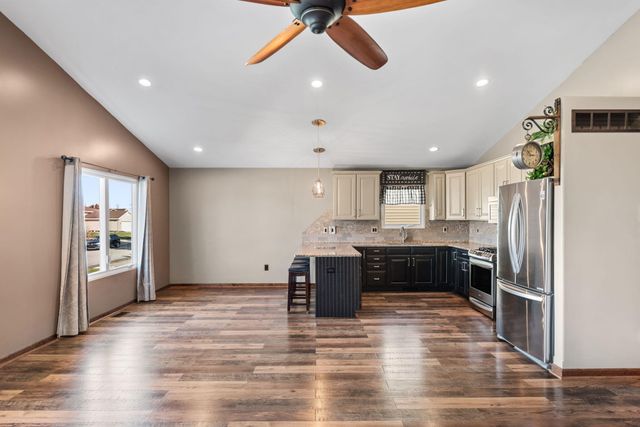 6201 W 136th Place, Cedar Lake, IN 46303