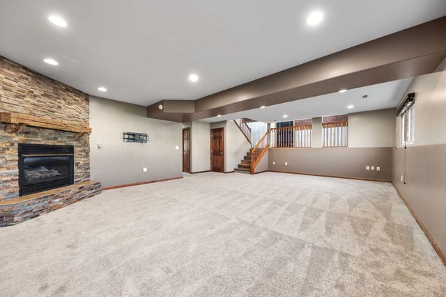 6201 W 136th Place, Cedar Lake, IN 46303