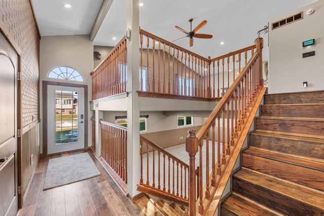 6201 W 136th Place, Cedar Lake, IN 46303