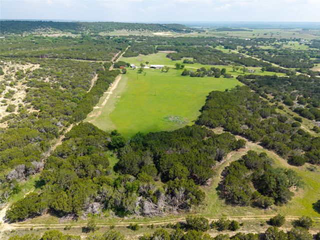 7830 Fm 927, Walnut Springs, TX 76690