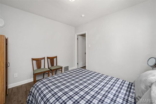 9012 Rosemary Avenue, St Louis, MO 63123