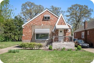 9012 Rosemary Avenue, St Louis, MO 63123