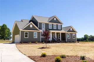 1909 Friendly Lane, Newton, NC 28658