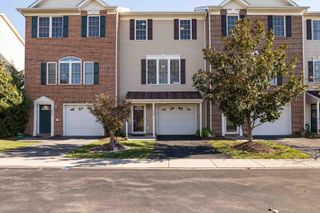 1439 FLOWING SPRING LN, Rockingham, VA 22801