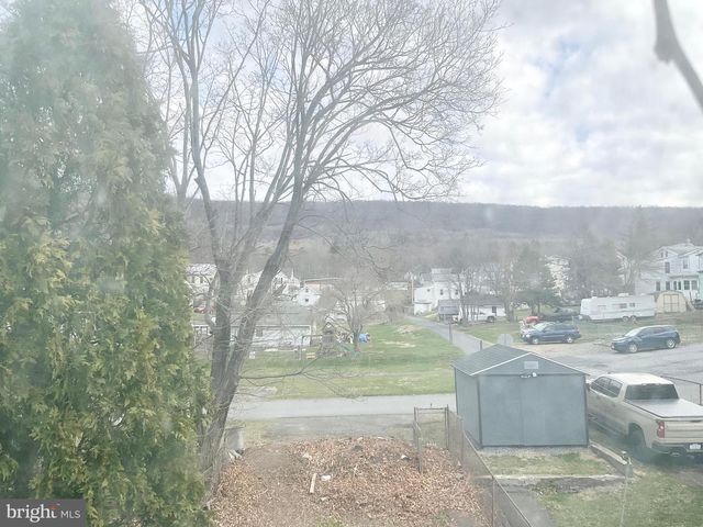 215 W MARKET ST, Williamstown, PA 17098