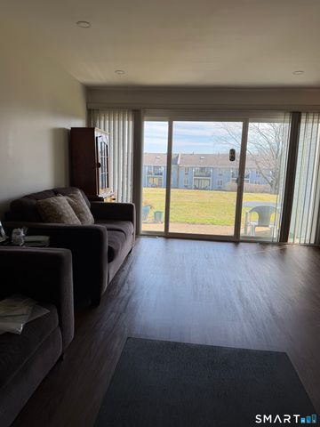 131 Florence Road 1C, Branford, CT 06405