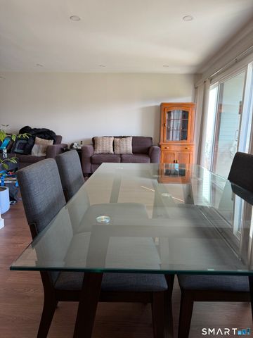 131 Florence Road 1C, Branford, CT 06405