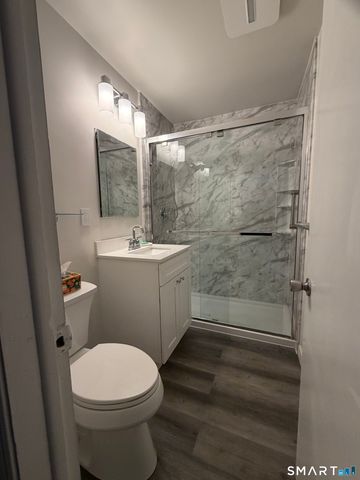 131 Florence Road 1C, Branford, CT 06405