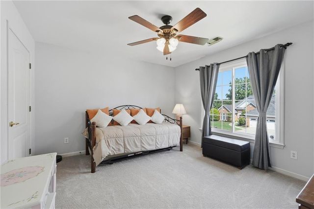 200 Finsbury Park Court, Suwanee, GA 30024