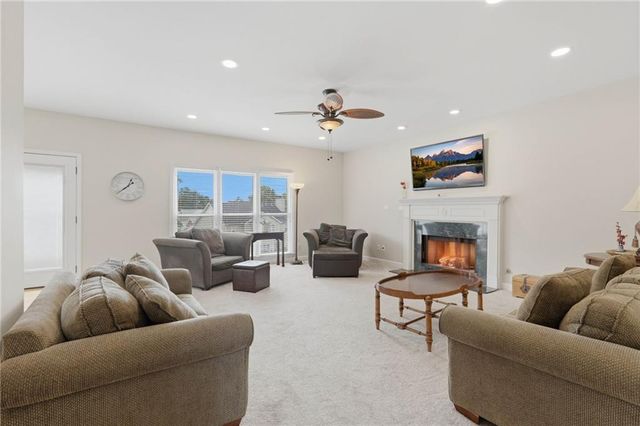 200 Finsbury Park Court, Suwanee, GA 30024