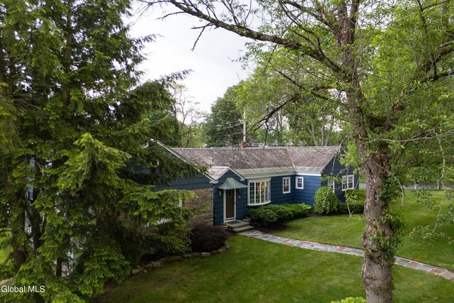 38 Horicon Avenue, Glens Falls, NY 12801