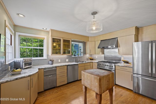 38 Horicon Avenue, Glens Falls, NY 12801