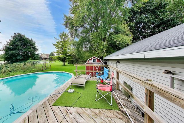 17211 Winfield ROAD, Bristol, WI 53104
