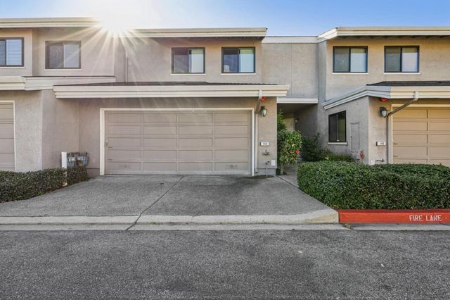 146 Albacore Lane, Foster City, CA 94404