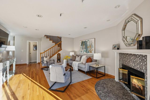 146 Albacore Lane, Foster City, CA 94404