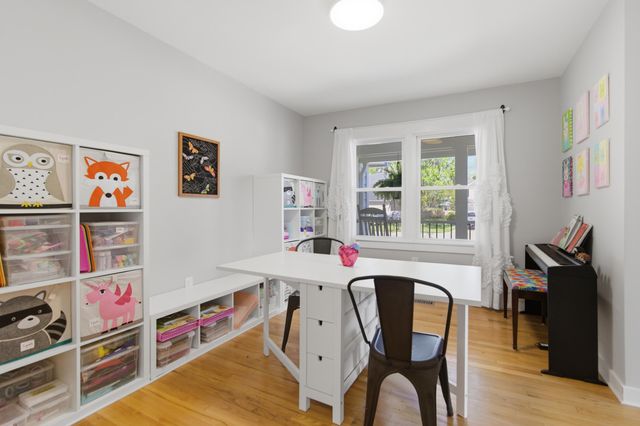 93 Shadowmoss Parkway, Charleston, SC 29414