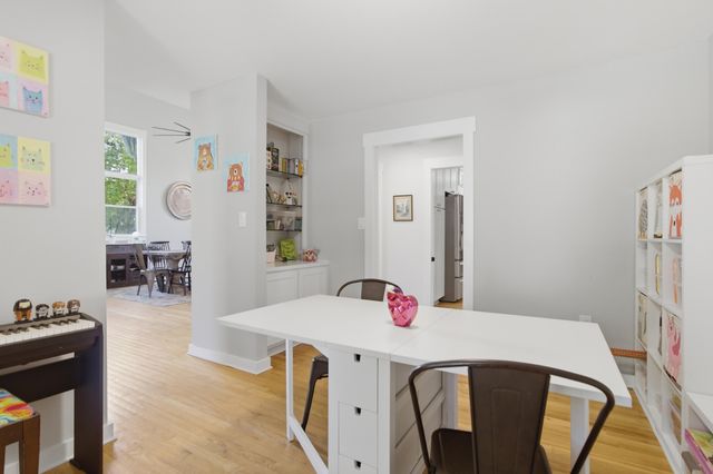 93 Shadowmoss Parkway, Charleston, SC 29414